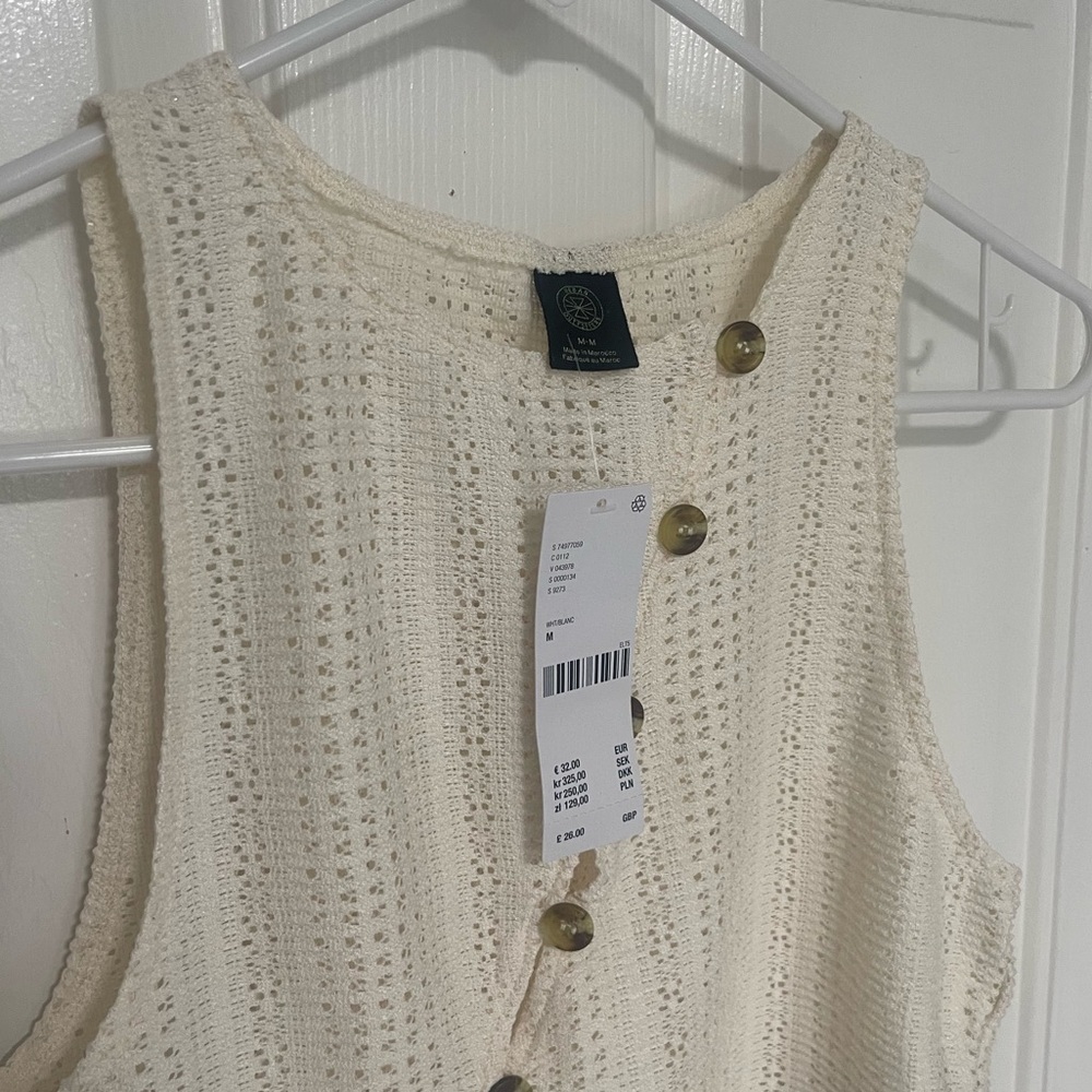 Urban Outfitters Cream Knit Diagonal Button Crop Tank - Picture 3 of 4